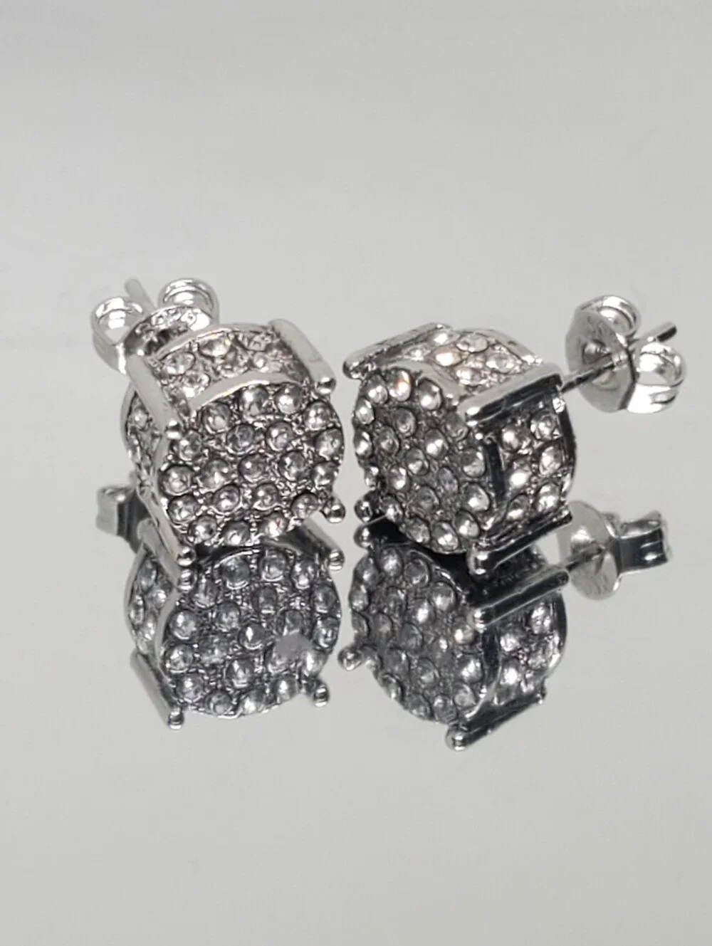 NEW! 14k White Gold Plated Sterling Silver Round Pavé Diamond Stud Earrings